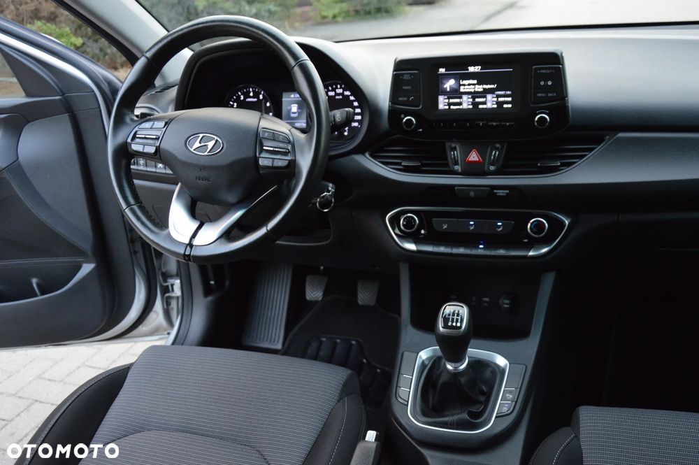 Hyundai i30 1.0 T-GDI Connect & Go - 19