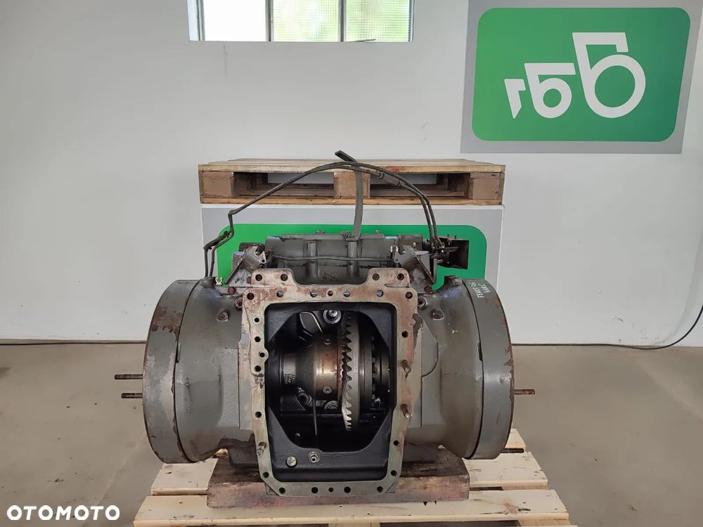 Dyferencjał tylny 72497642 FENDT 716 VARIO - 1