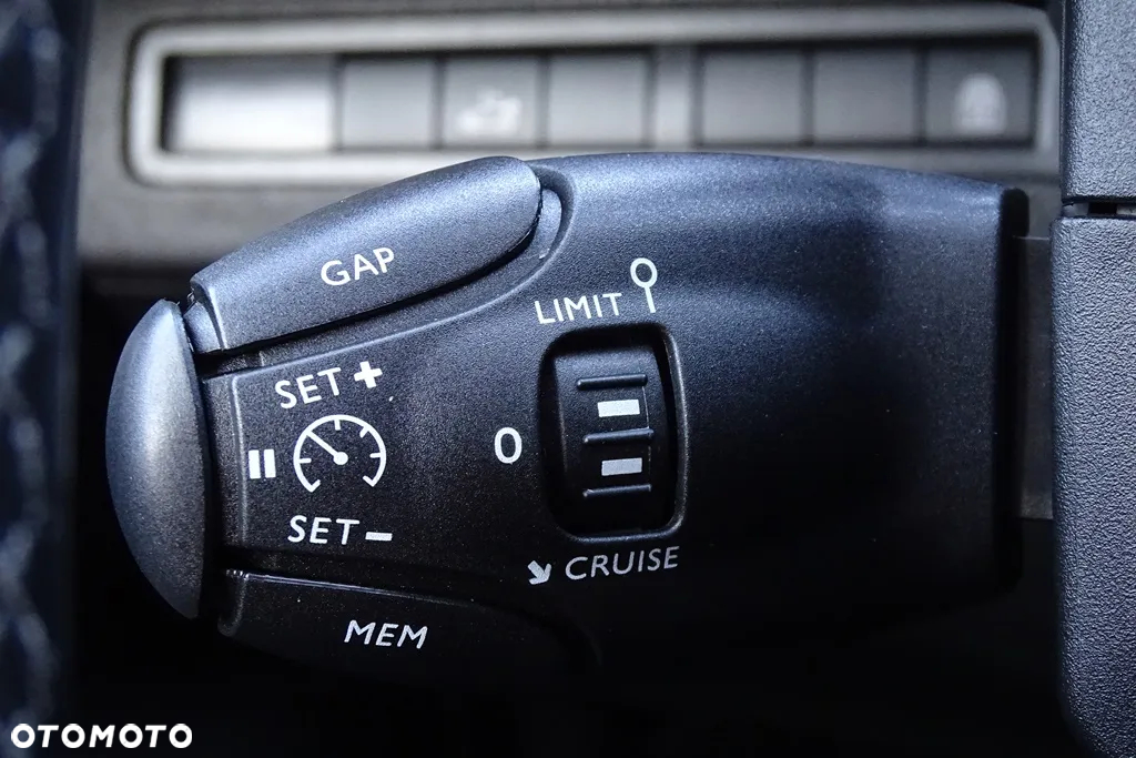 Peugeot 5008 2.0 BlueHDI Crossway S&S EAT8 - 31