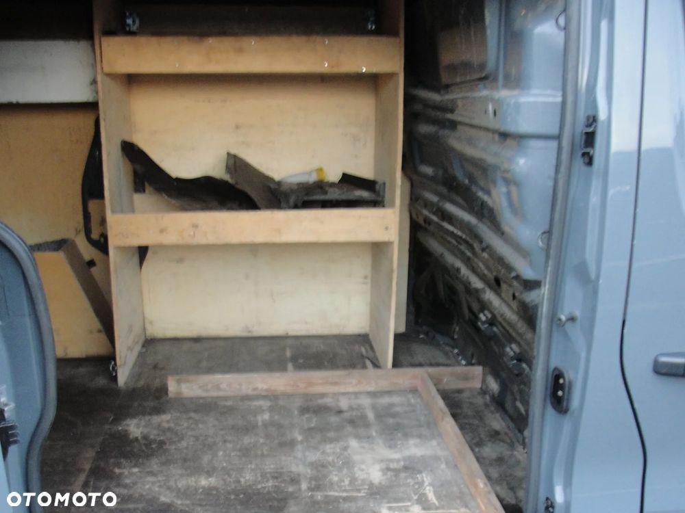 Renault Trafic - 8