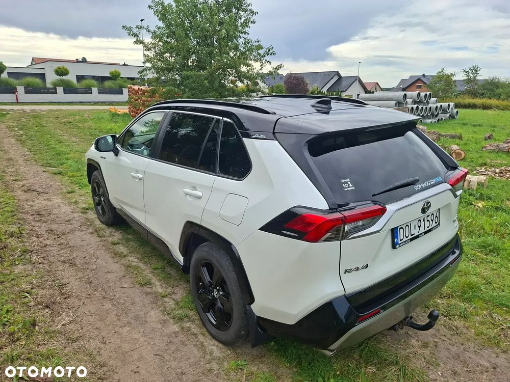 Toyota RAV4 - 7