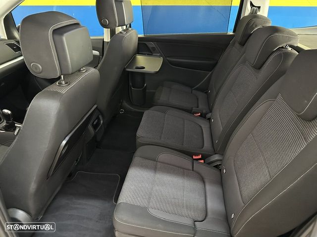 VW Sharan 1.4 TSI Confortline DSG - 11