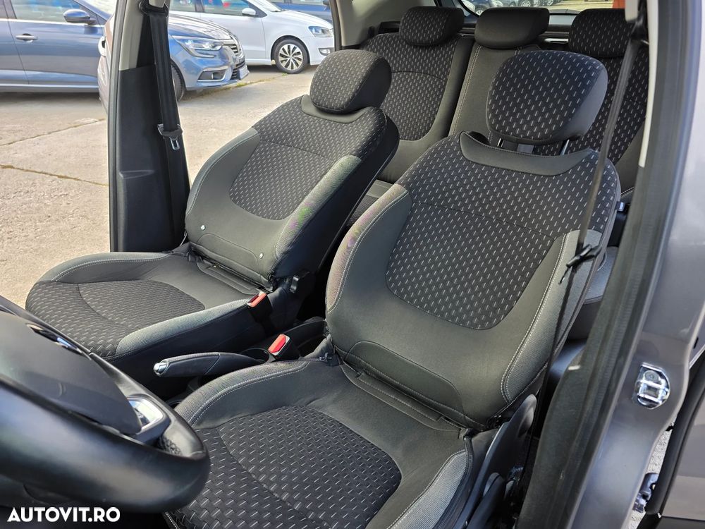 Renault Captur (ENERGY) TCe 90 INTENS - 15