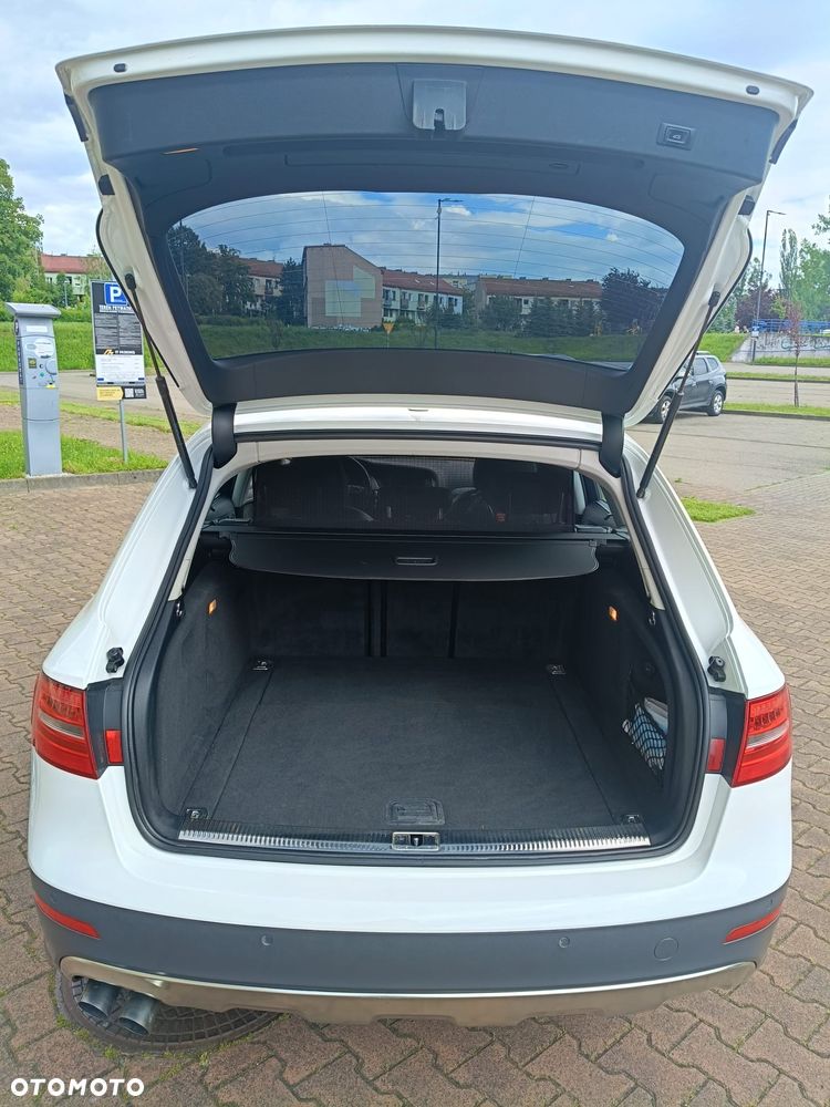 Audi A4 Allroad 2.0 TDI Quattro S tronic - 13