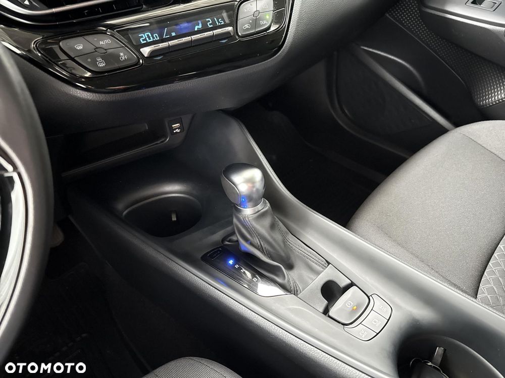Toyota C-HR 1.8 Hybrid GPF Comfort - 27