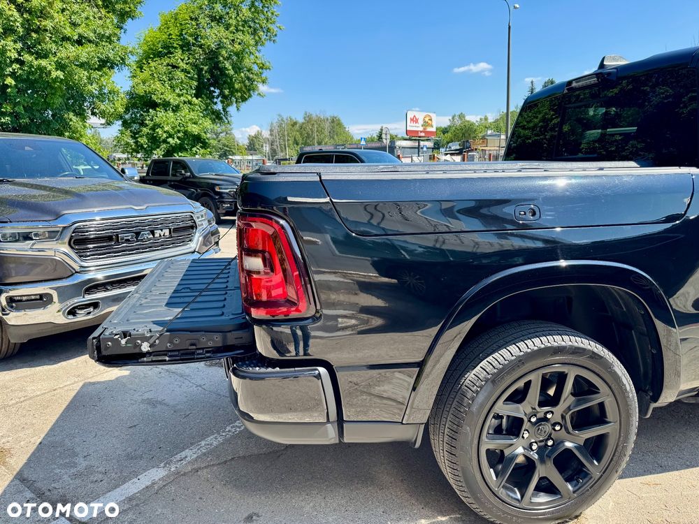 RAM 1500 - 16