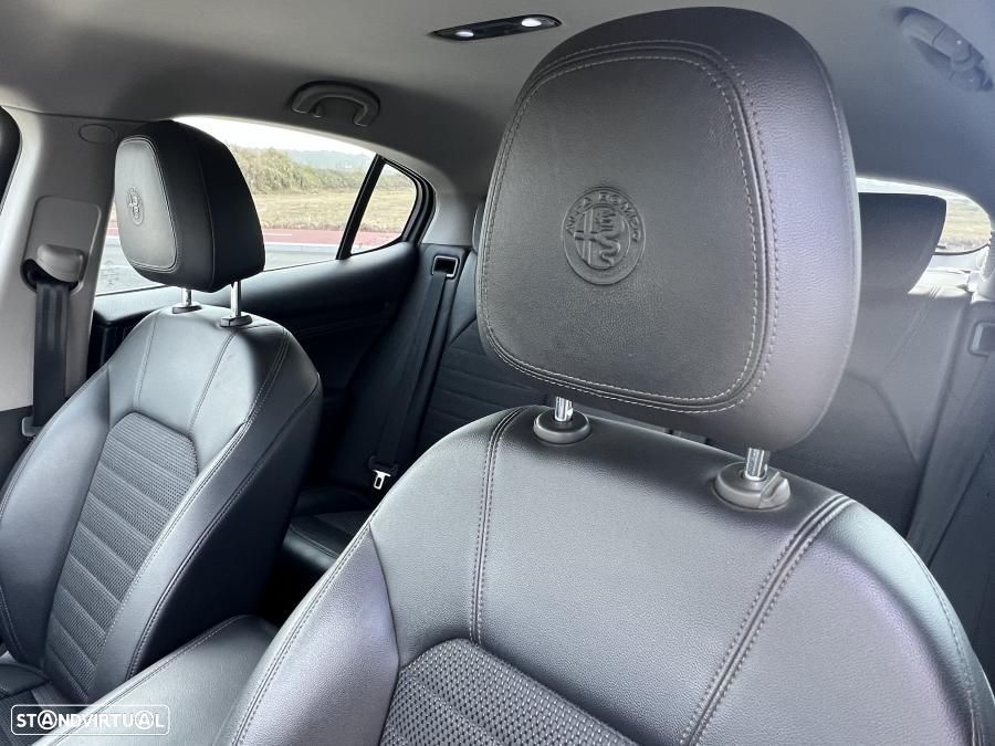 Alfa Romeo Stelvio 2.2 D Super AT8 - 20