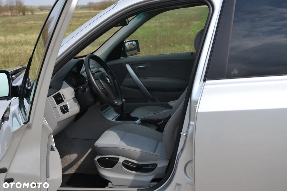 BMW X3 xDrive20i - 13