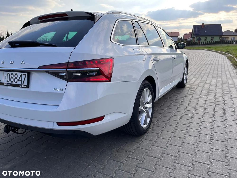 Skoda Superb 2.0 TDI SCR 4x4 Style DSG - 6