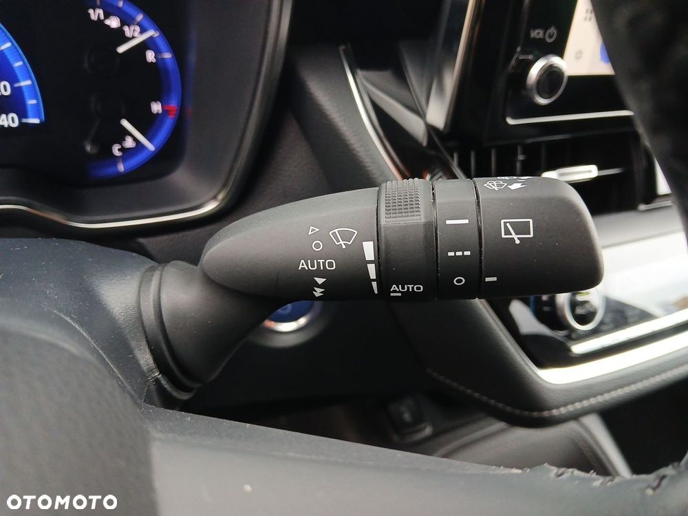 Toyota Corolla 1.8 Hybrid Comfort - 31