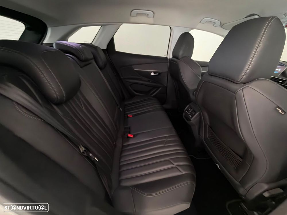Peugeot 3008 1.2 PureTech Allure EAT8 - 12