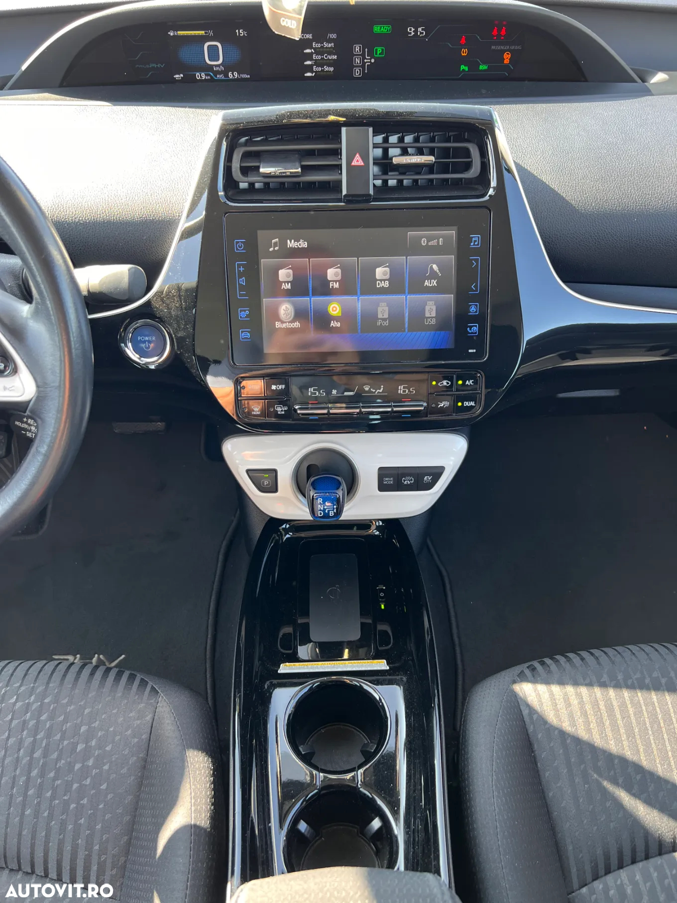 Toyota Prius - 7