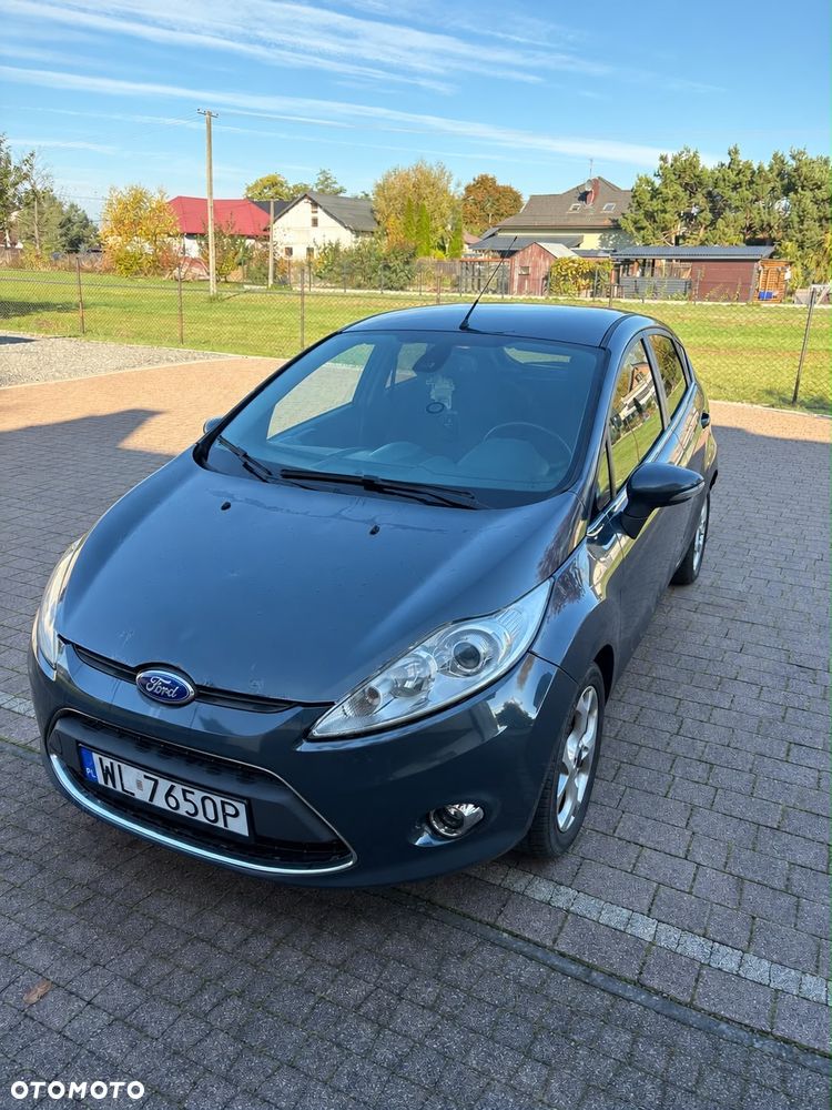 Ford Fiesta 2011 photo 3