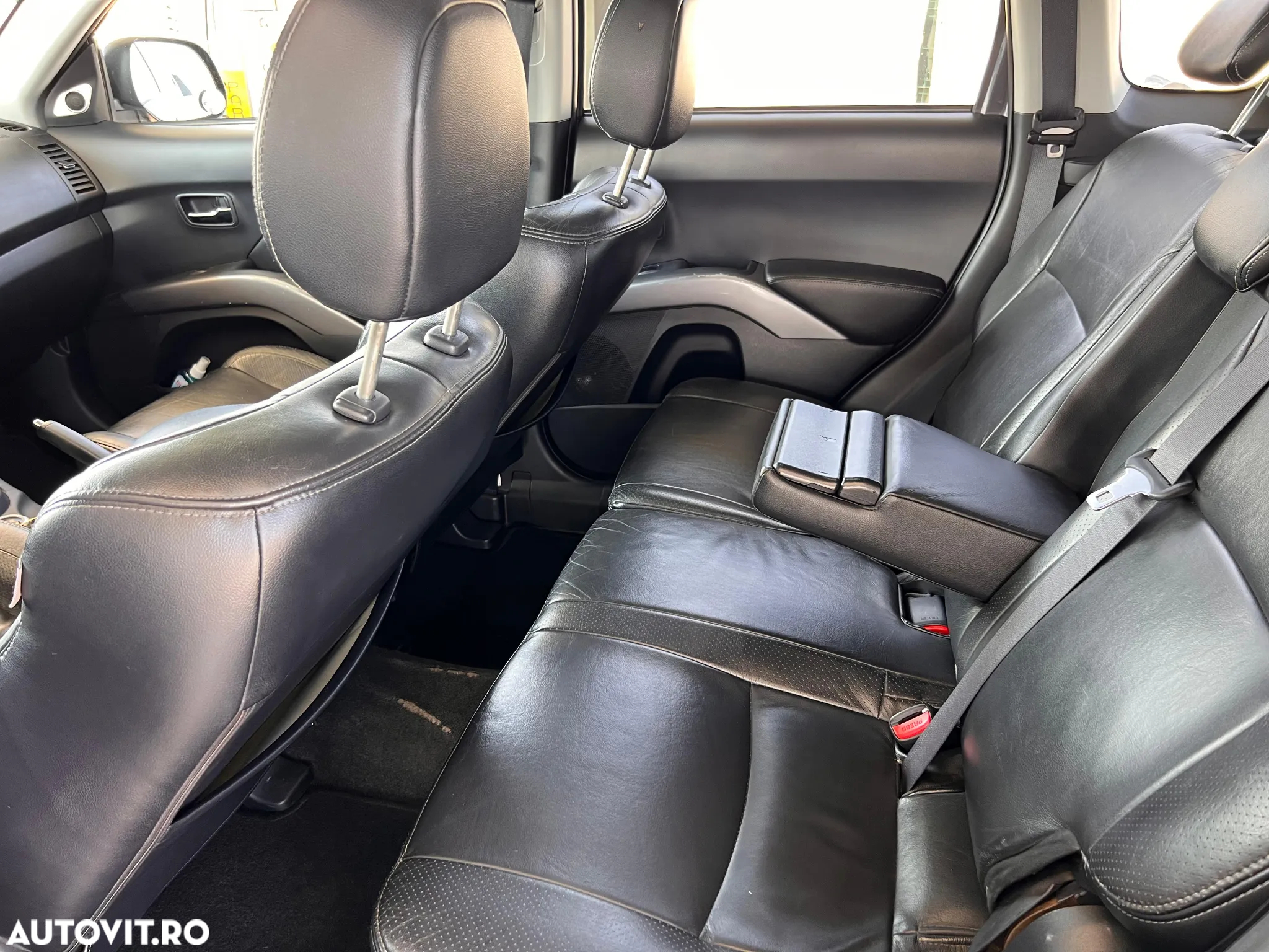 Mitsubishi Outlander 2.0 DI-D Instyle+ - 19