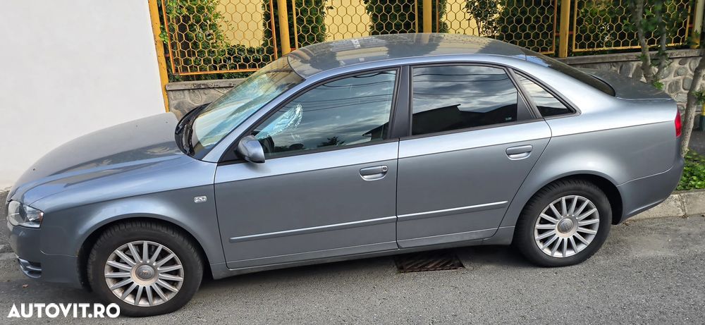 Audi A4 Limuzina 2.0 T FSI multitronic - 2