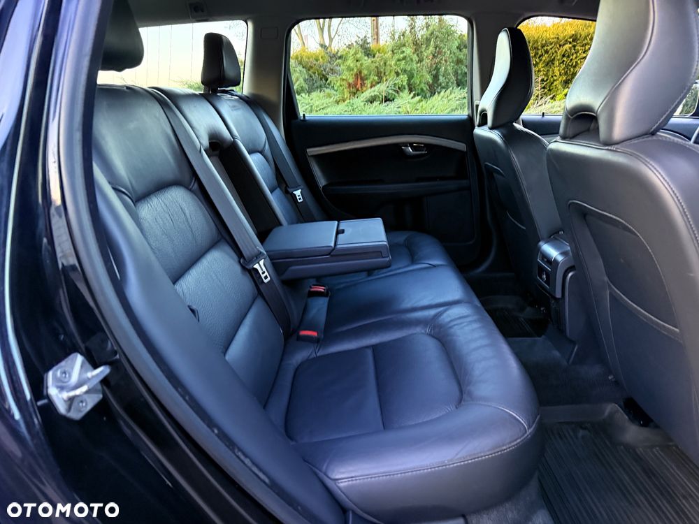 Volvo V70 D4 Geartronic Summum - 11
