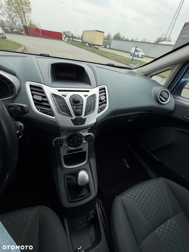 Ford Fiesta 1.25 SYNC Edition - 6