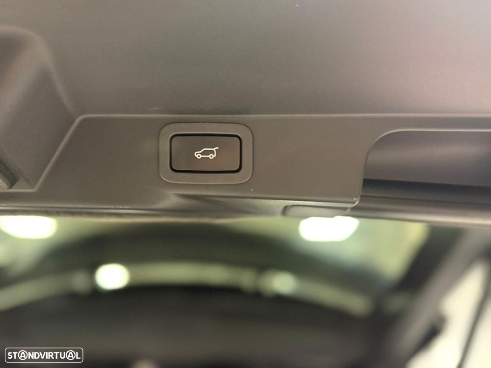 Land Rover Range Rover Sport 2.0 Si4 PHEV HSE Dynamic Stealth - 33