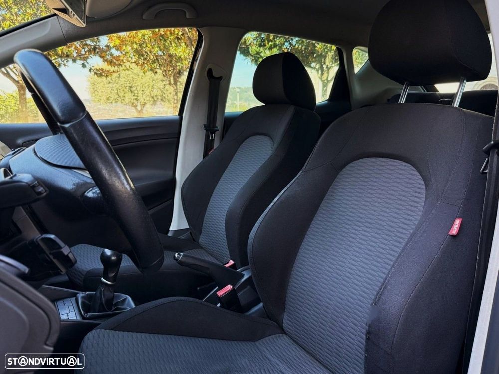 SEAT Ibiza 1.6 TDI Copa Plus DPF - 10