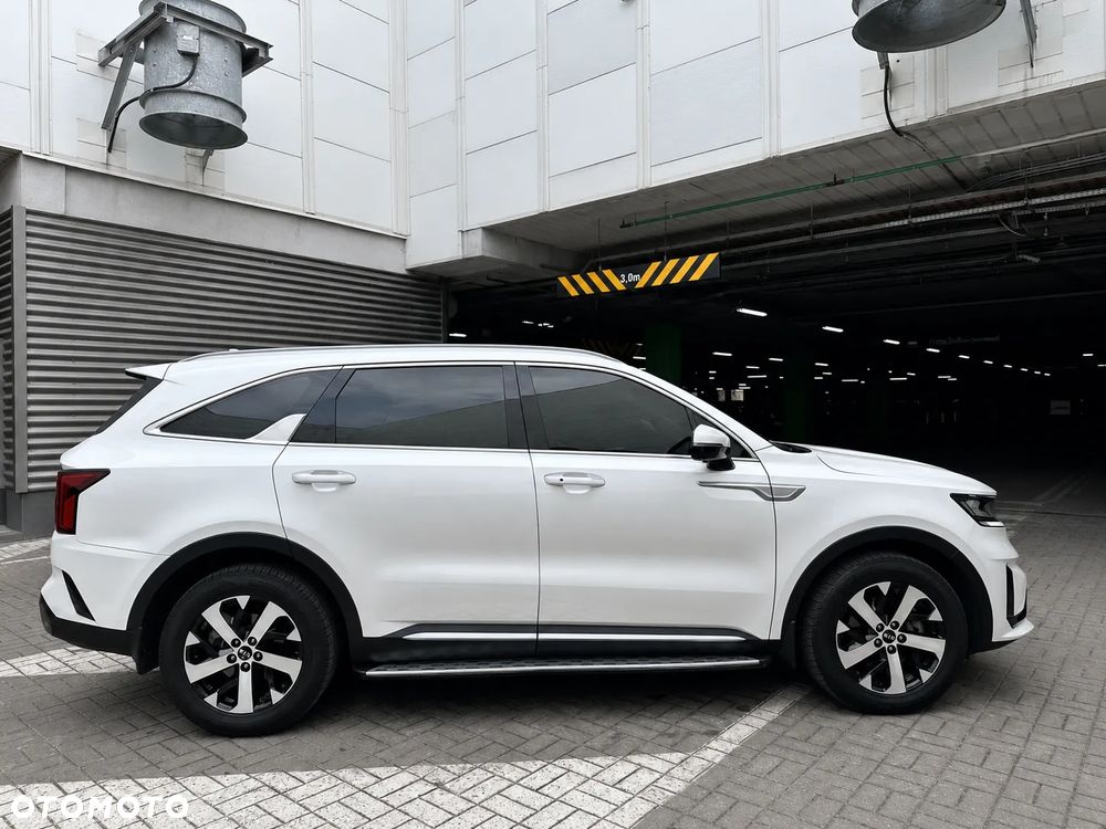 Kia Sorento 2.2 CRDi DCT8 AWD Platinum - 4