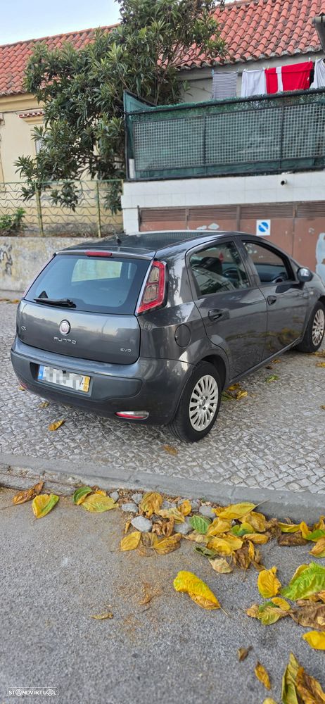 Fiat Punto Evo - 11