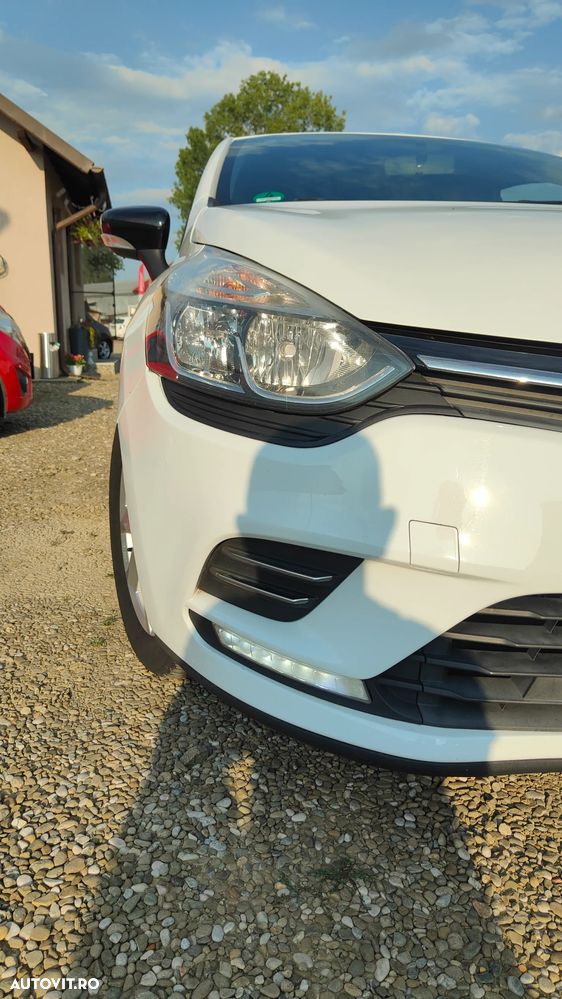 Renault Clio 1.5 dCi Expression - 9