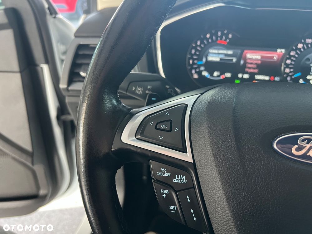 Ford Mondeo 2.0 EcoBlue Titanium - 25