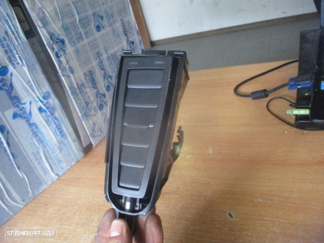 Grelha Friso 9657691477 CITROEN C4 PICASSO 2011 1.6HDI 112CV 5P CINZA FD GRELHA VENTILAÇÃO CITROEN GRAND C4 PICASSO I 2007 1.6HDI 110CV 5P CINZENTO - 1