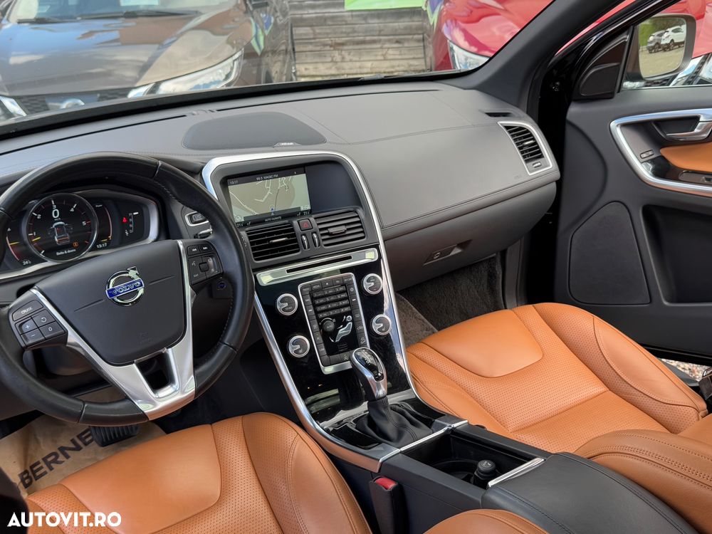 Volvo XC 60 D5 AWD Geartronic Linje Inscription - 9