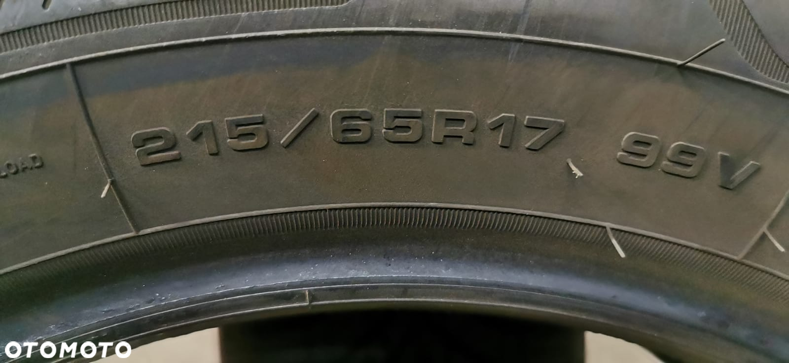 215/65 R17 Goodyear - 6