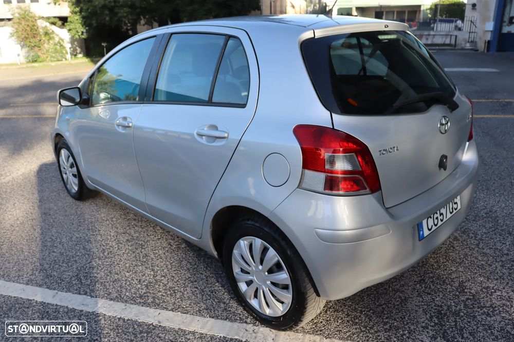 Toyota Yaris 1.0 VVT-i Comfort - 41