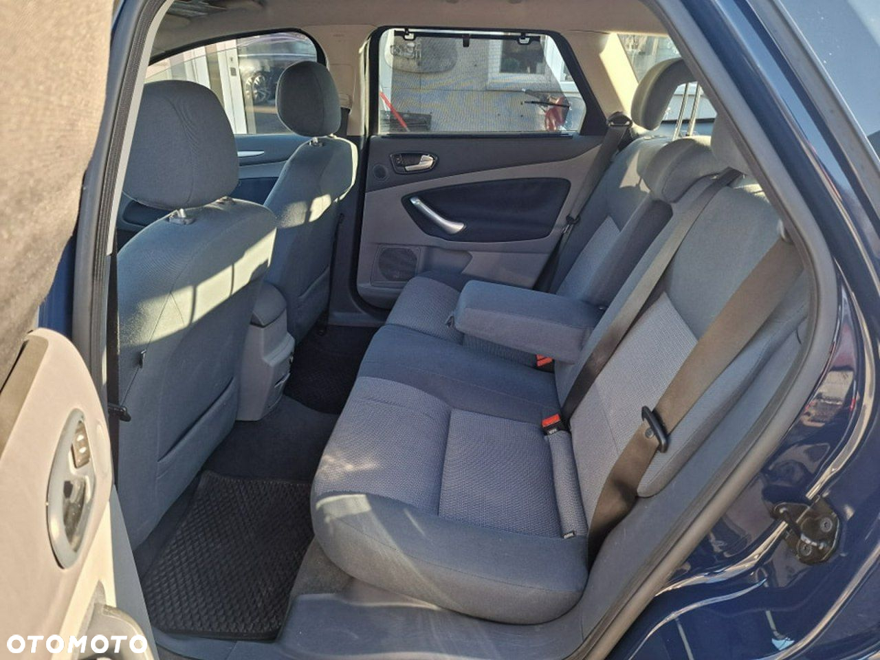 Ford Mondeo 2.0 TDCi Trend - 28