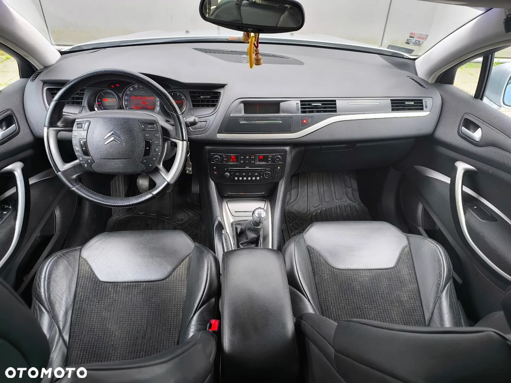 Citroën C5 II 1.8i 16V - 17