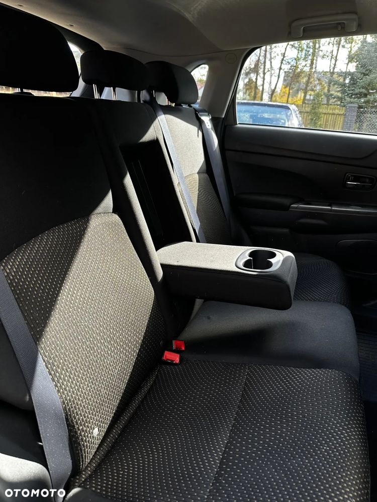 Mitsubishi ASX 1.6 Active - 14