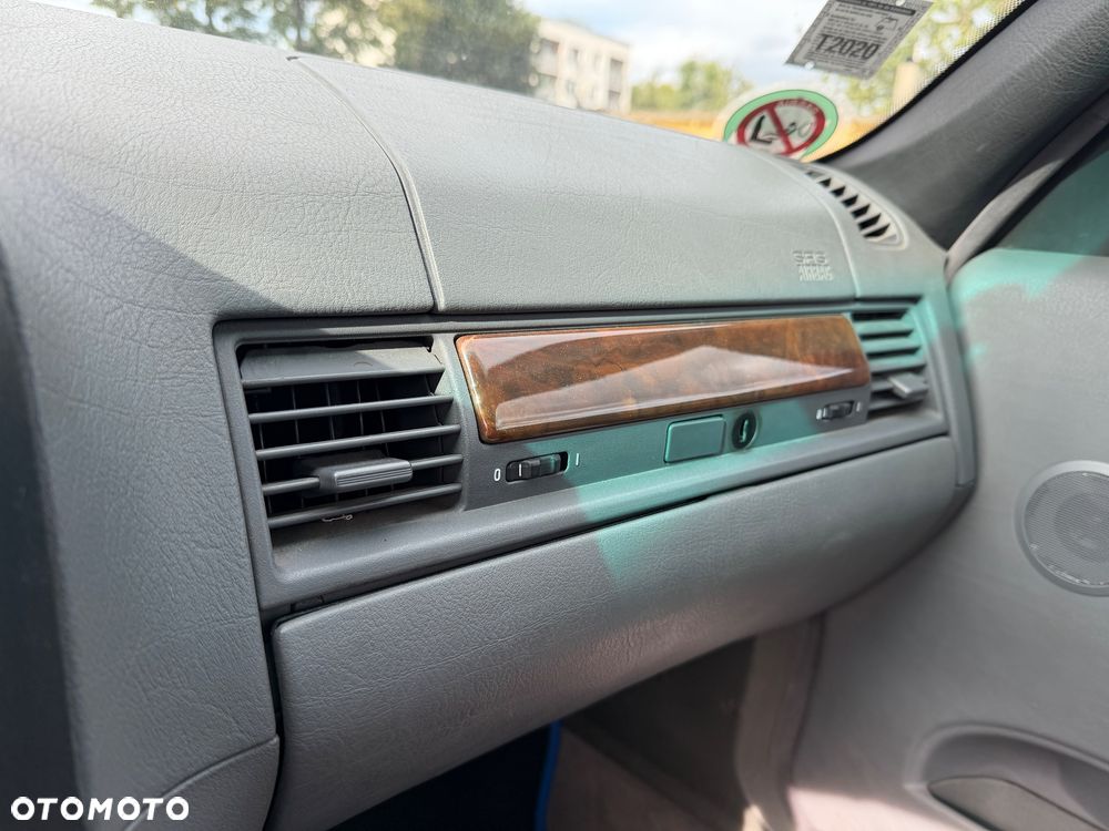 BMW Seria 3 - 16