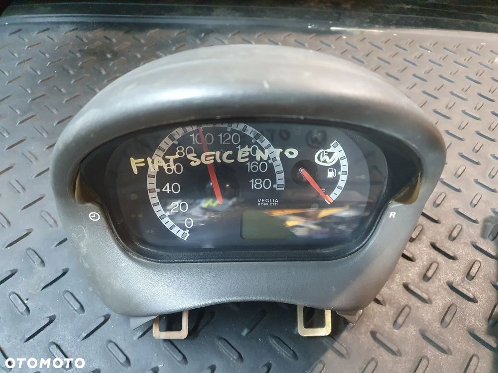 LICZNIK FIAT SEICENTO 1.1B 05R 735382377 - 1