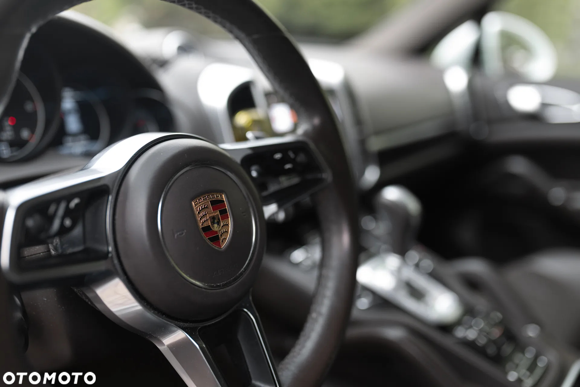Porsche Cayenne Diesel Platinum Edition - 17