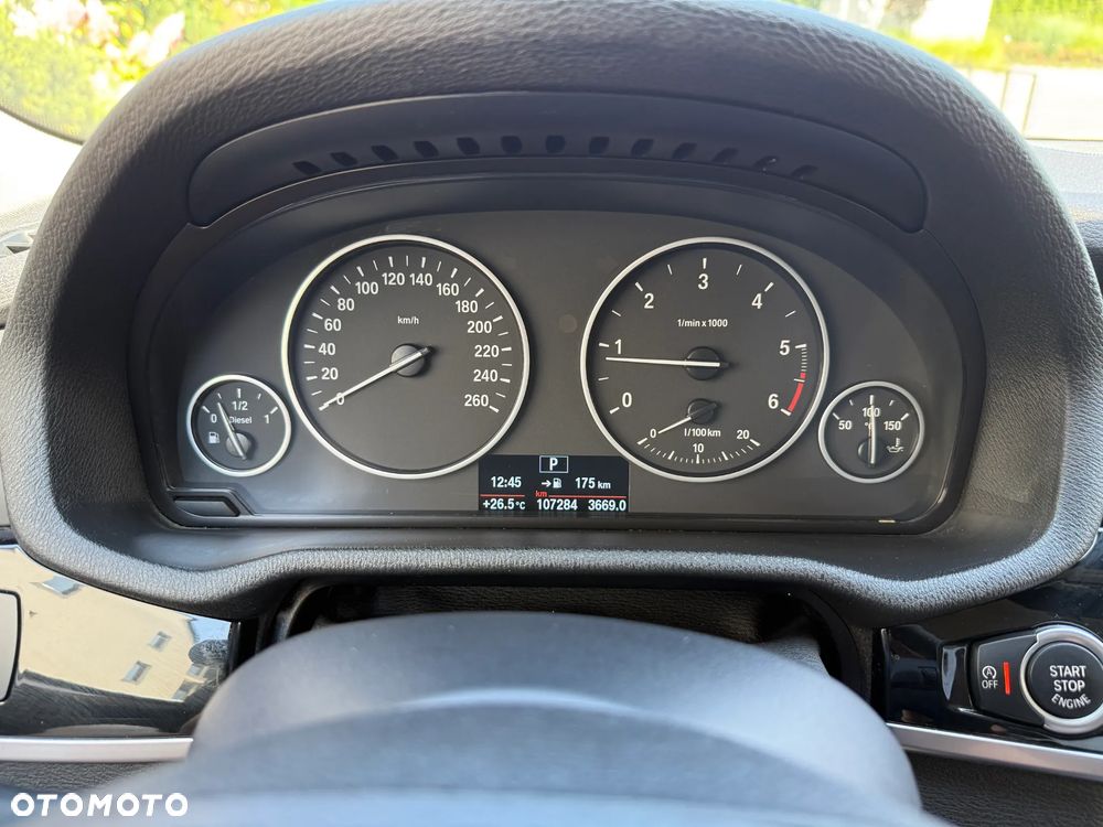 BMW X3 sDrive18d xLine - 17