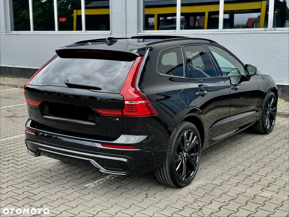 Volvo XC 60 T8 AWD Ultra Black Edition - 14