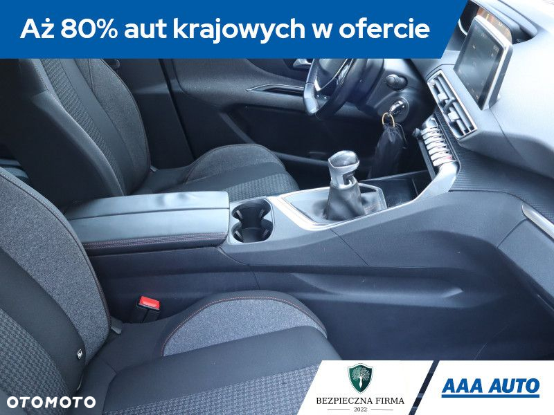Peugeot 3008 - 10