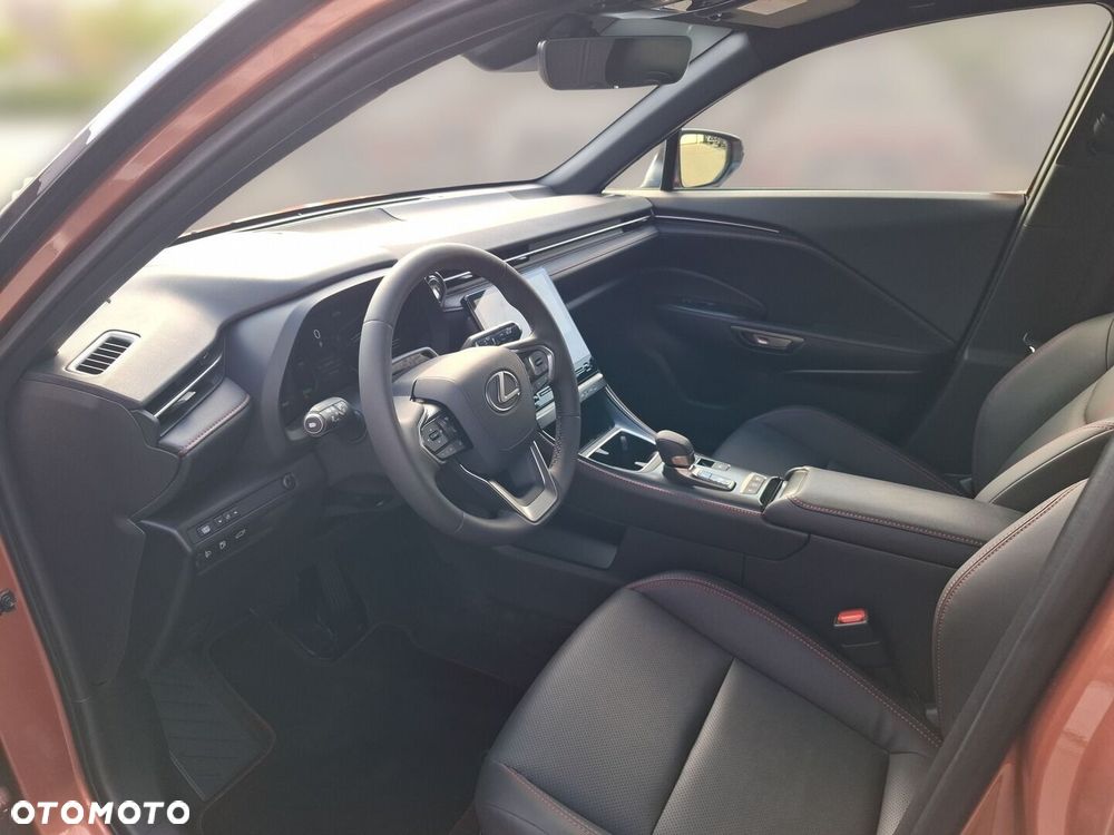 Lexus LBX 1.5 Hybrid Emotion - 17