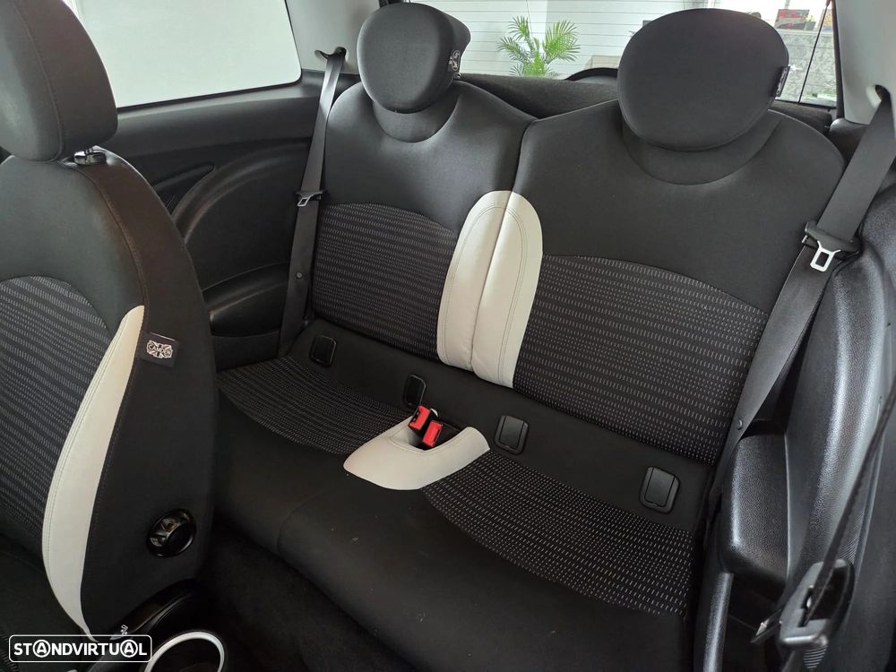 MINI Coupé Cooper S - 11