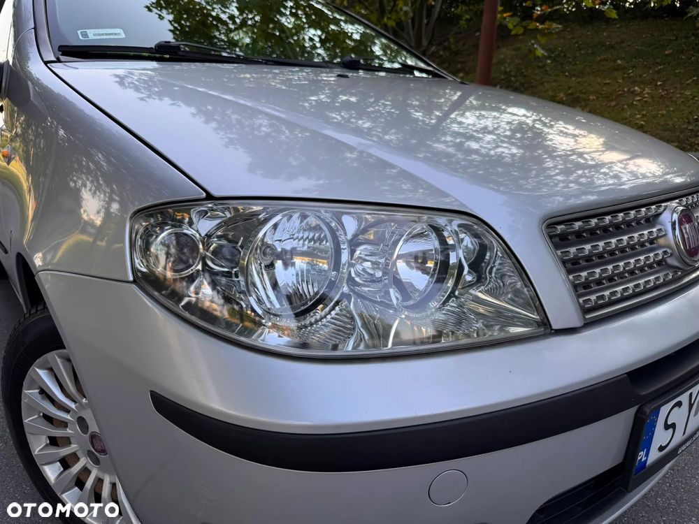 Fiat Punto - 18