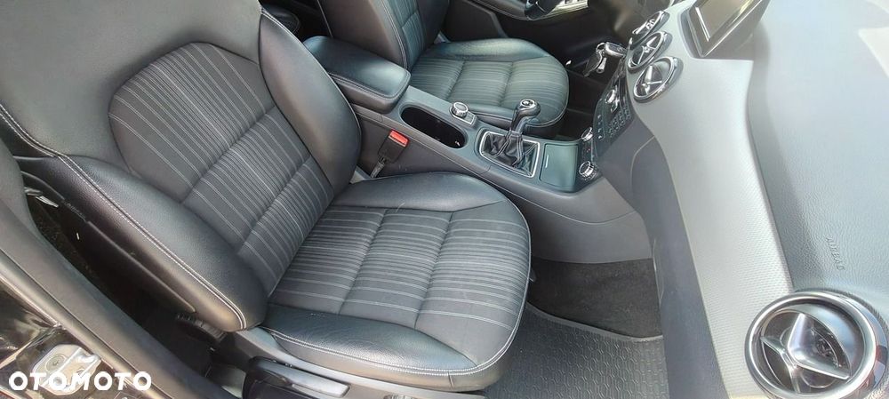 Mercedes-Benz Klasa B 180 BlueEFFICIENCY Edition - 13