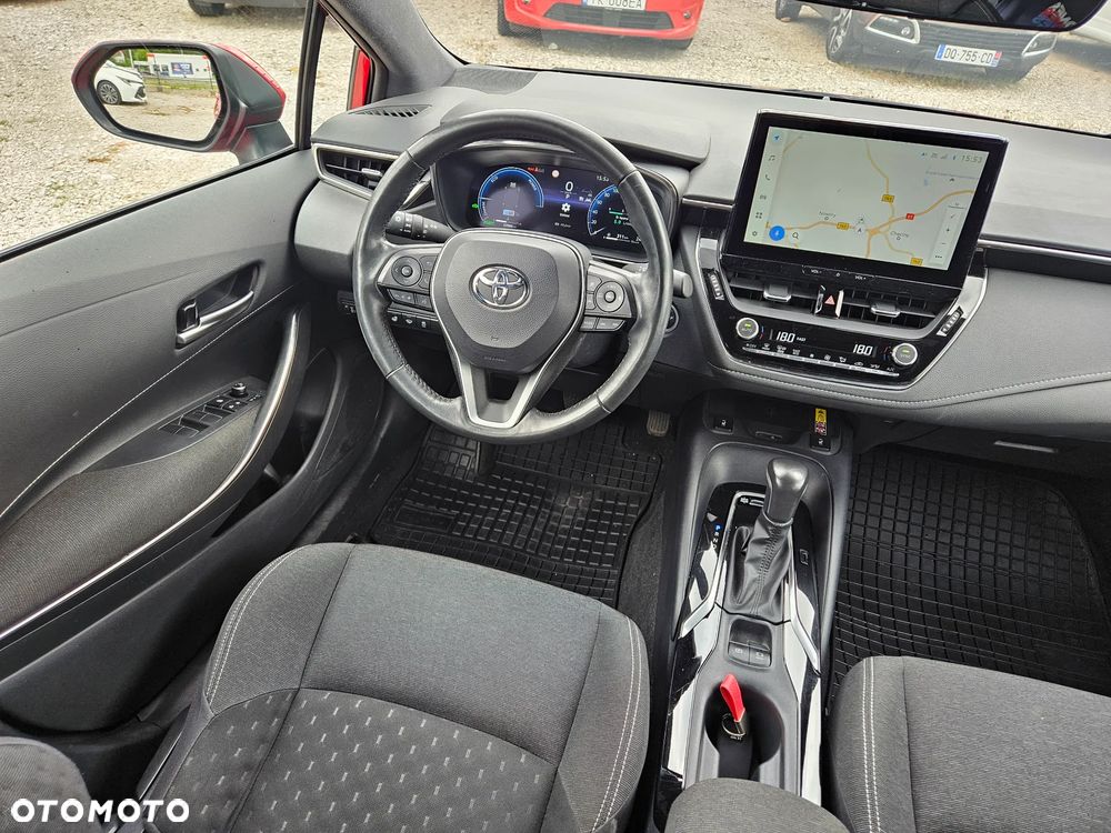Toyota Corolla - 13