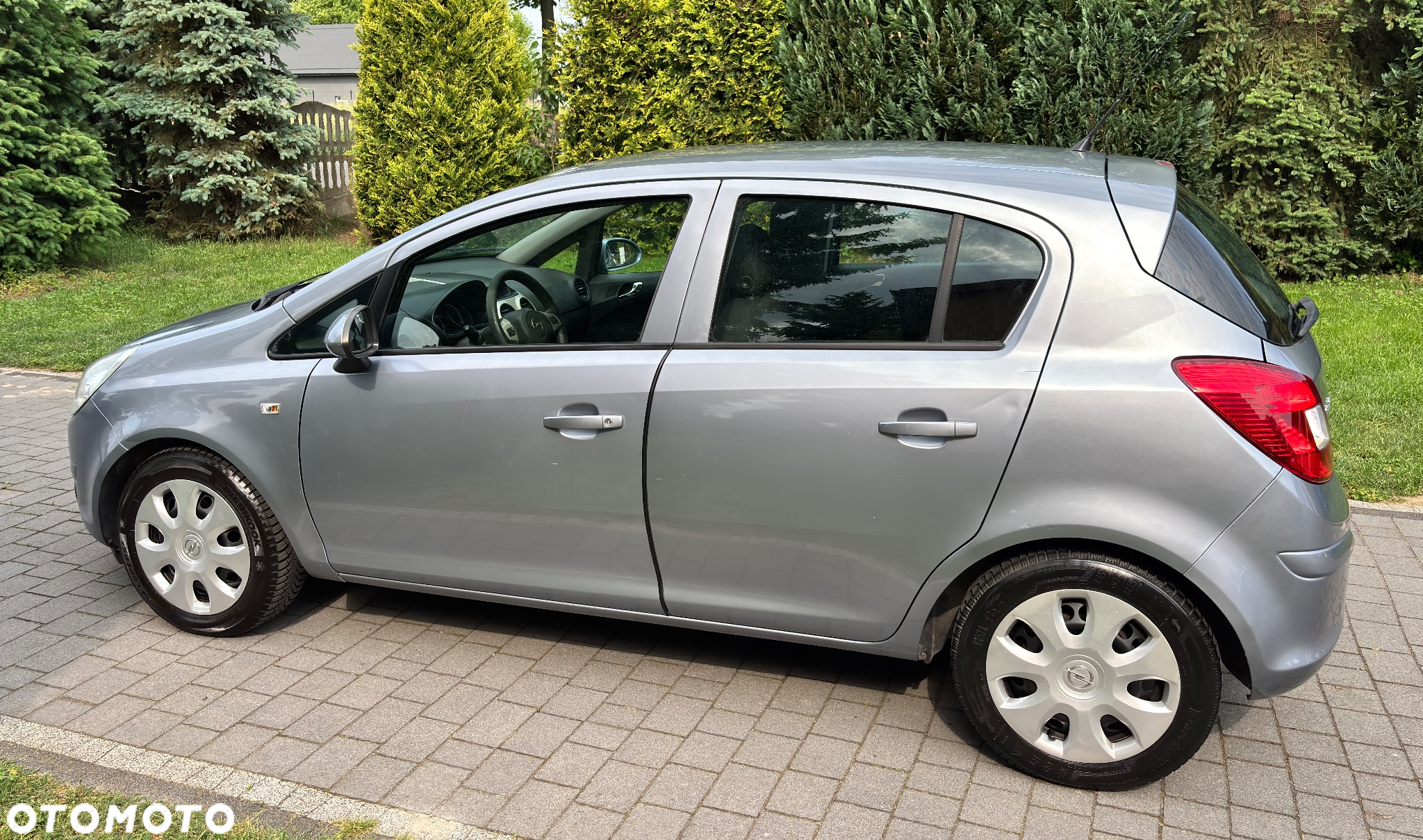 Opel Corsa 1.2 16V Enjoy - 12