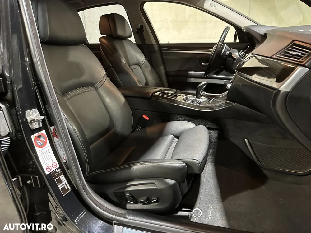 BMW Seria 5 528i Sport-Aut. Luxury Line - 24