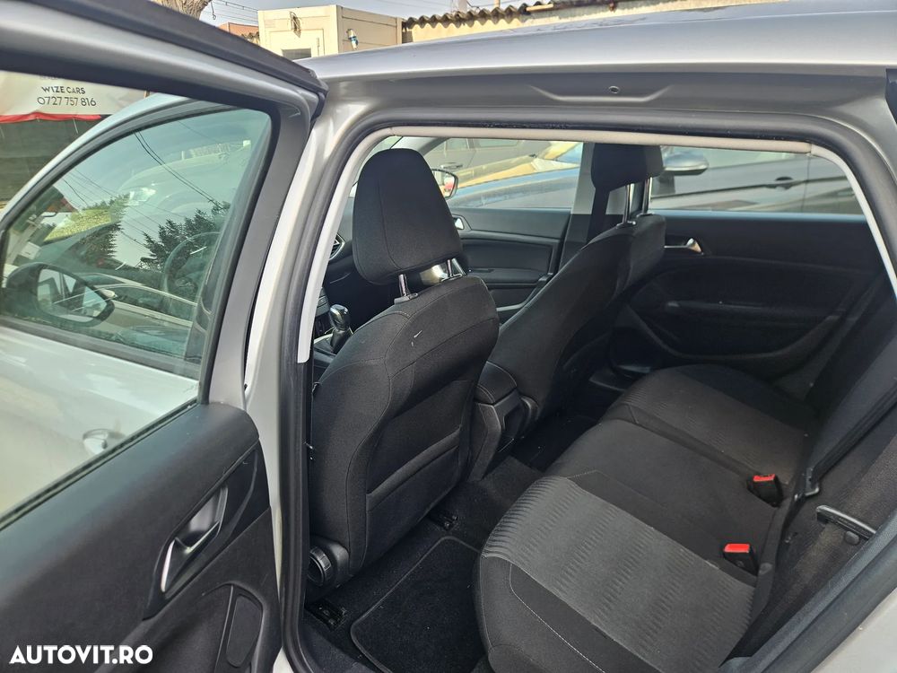 Peugeot 308 HDi FAP 92 Active - 13