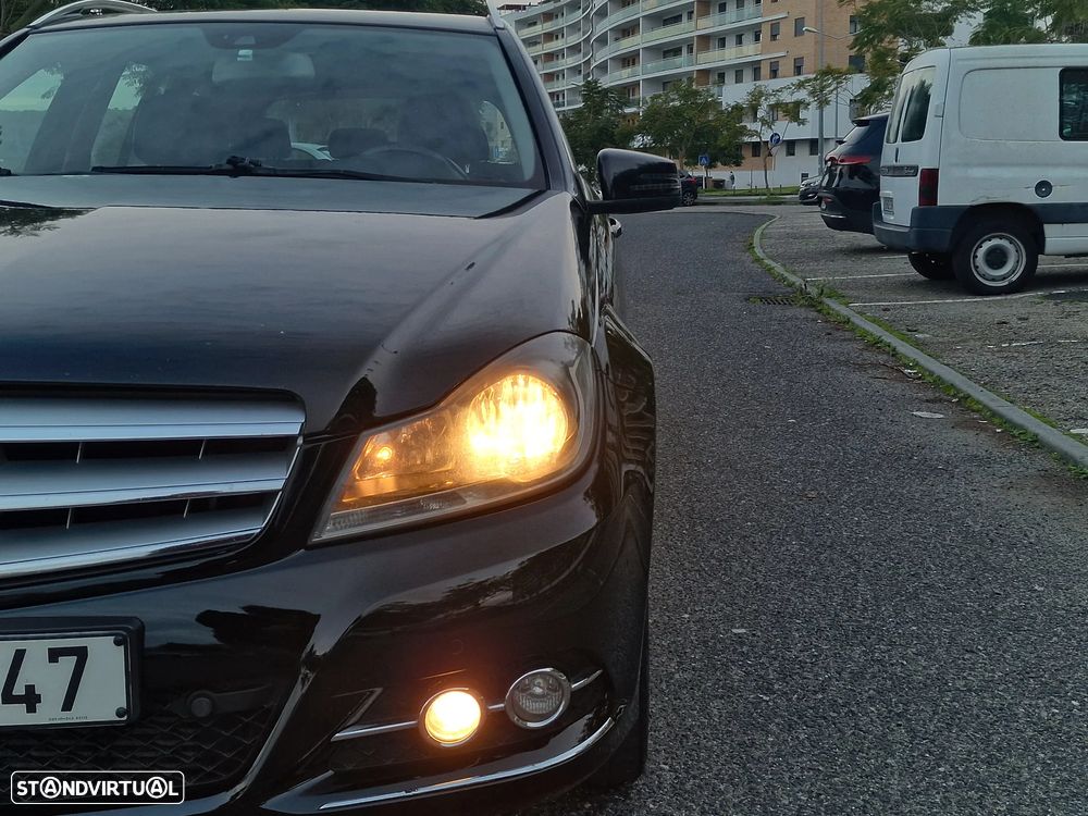 Mercedes-Benz C 220 Station CDI DPF Auto BlueEFFICIENCY Avantgarde - 27