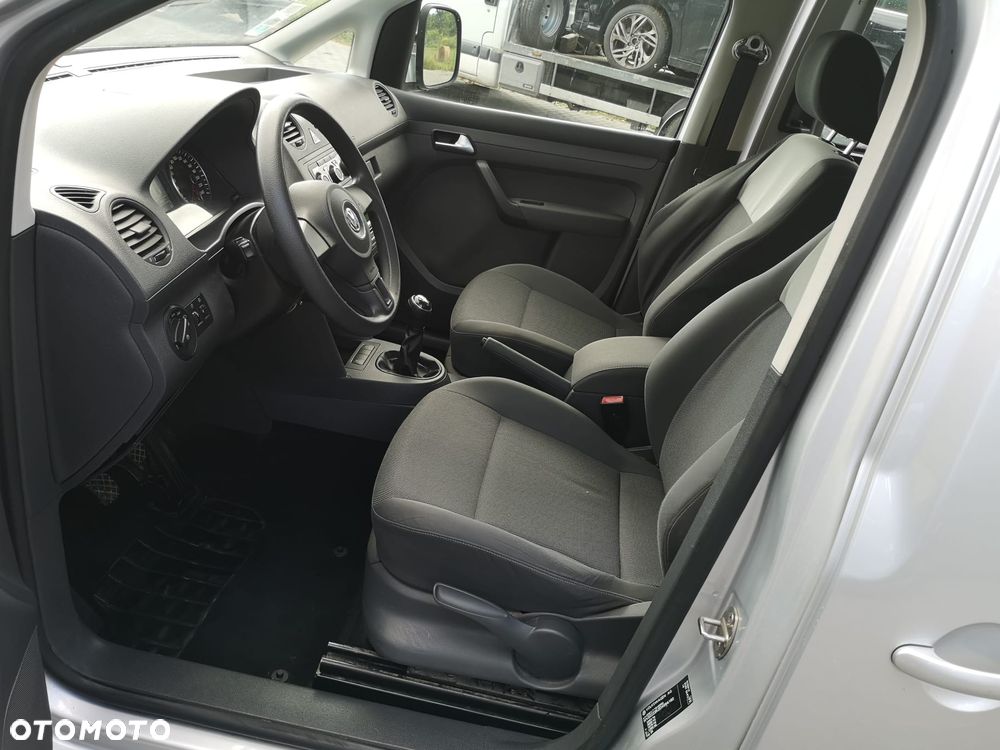 Volkswagen Caddy Trendline - 12